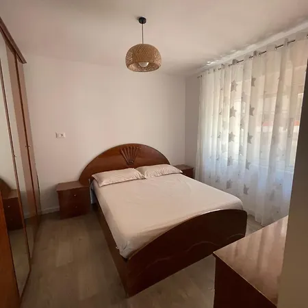 Mateo Apartamento Himare